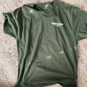 Green pacsun grafic tee